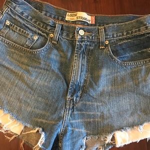Levi’s Relaxed Fit Jean Shorts